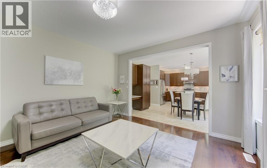 184 FLETCHER Circle - Image 18