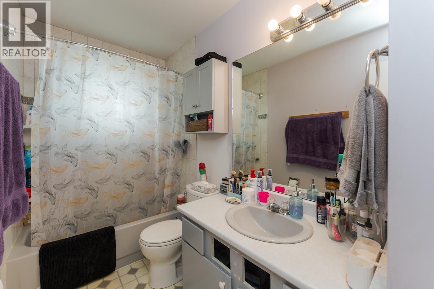 Photo 25 of 38 — 6602 ESSEX CRESCENT · Prince George, BC