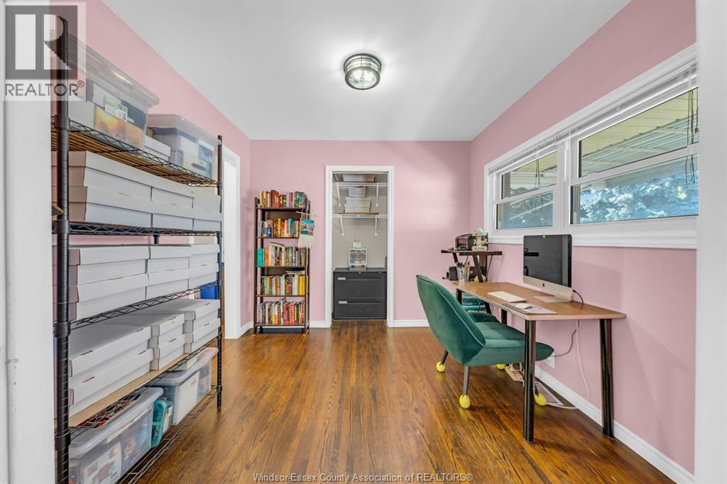 3302 WOODLAWN AVENUE - Image 19