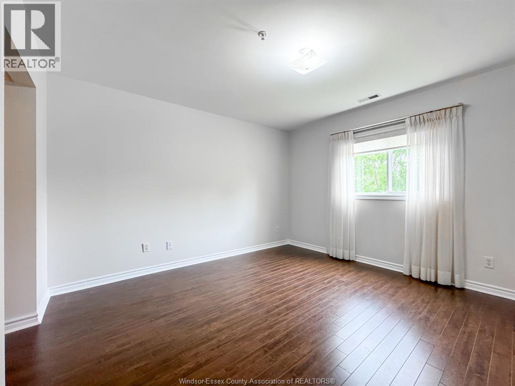 #310 1655 GRAND MARAIS - 18