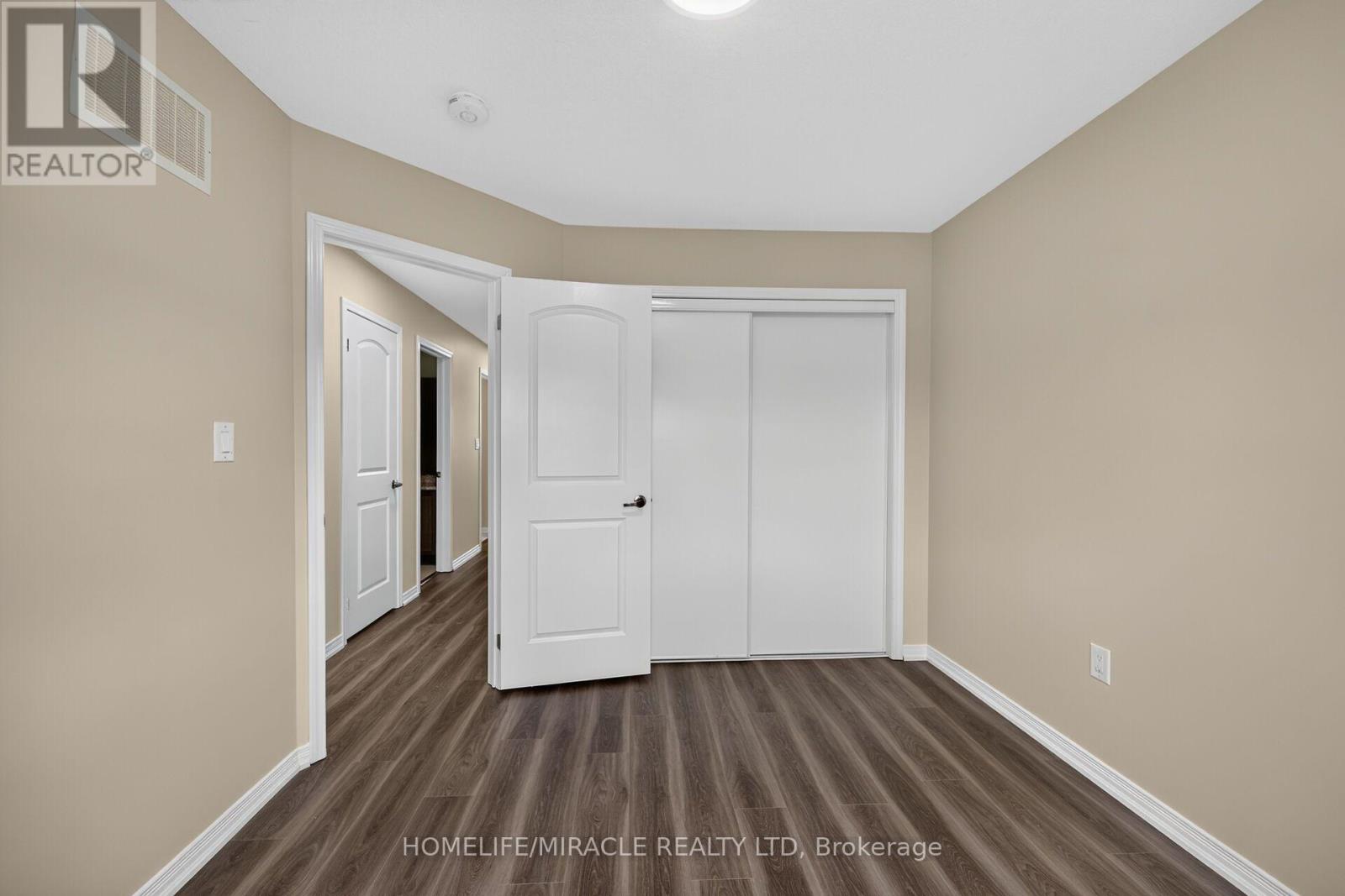 82 SCARLETWOOD STREET - Image 35