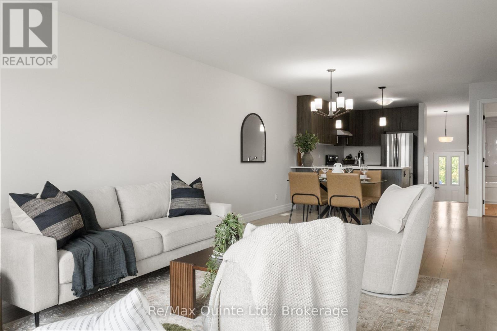 57 HILLSIDE MEADOW DRIVE - 21
