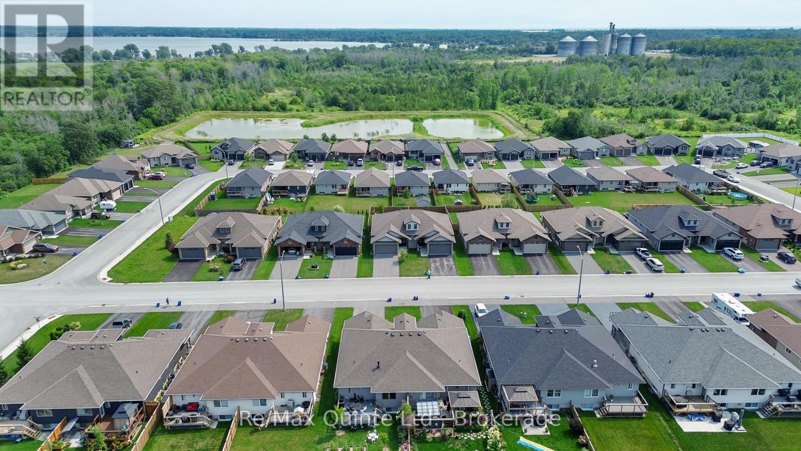 57 HILLSIDE MEADOW DRIVE - 3