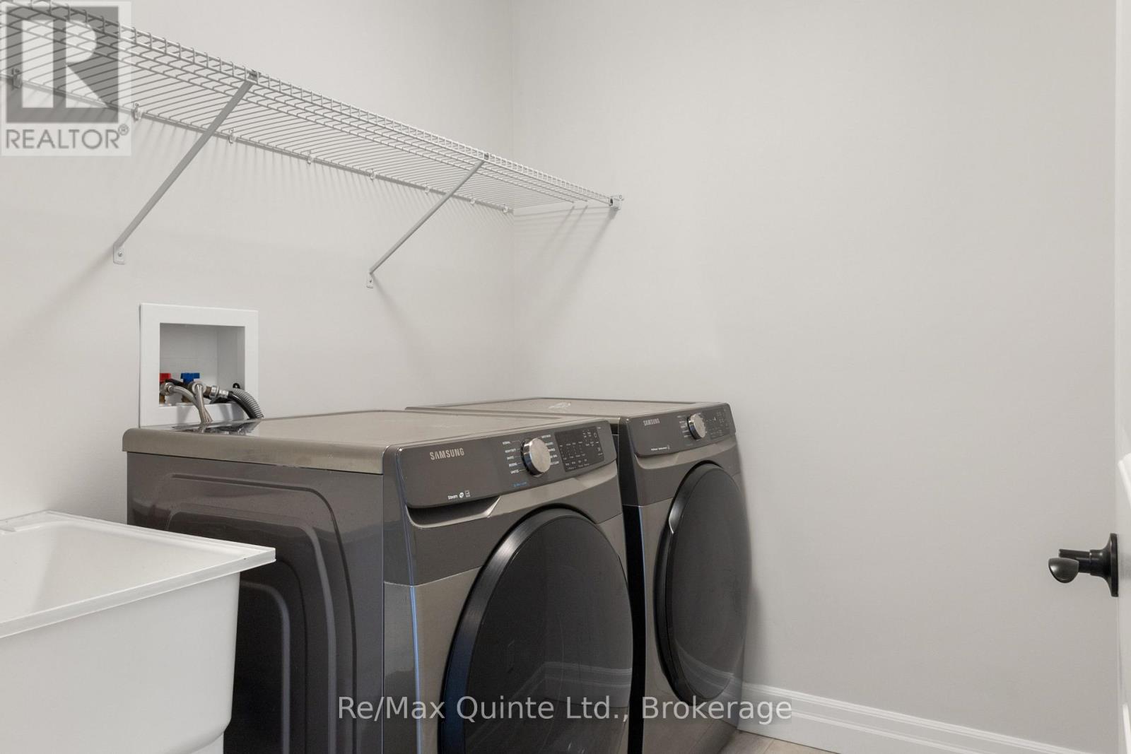 57 HILLSIDE MEADOW DRIVE - Image 34