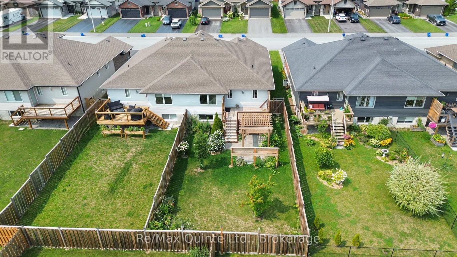 57 HILLSIDE MEADOW DRIVE - 49