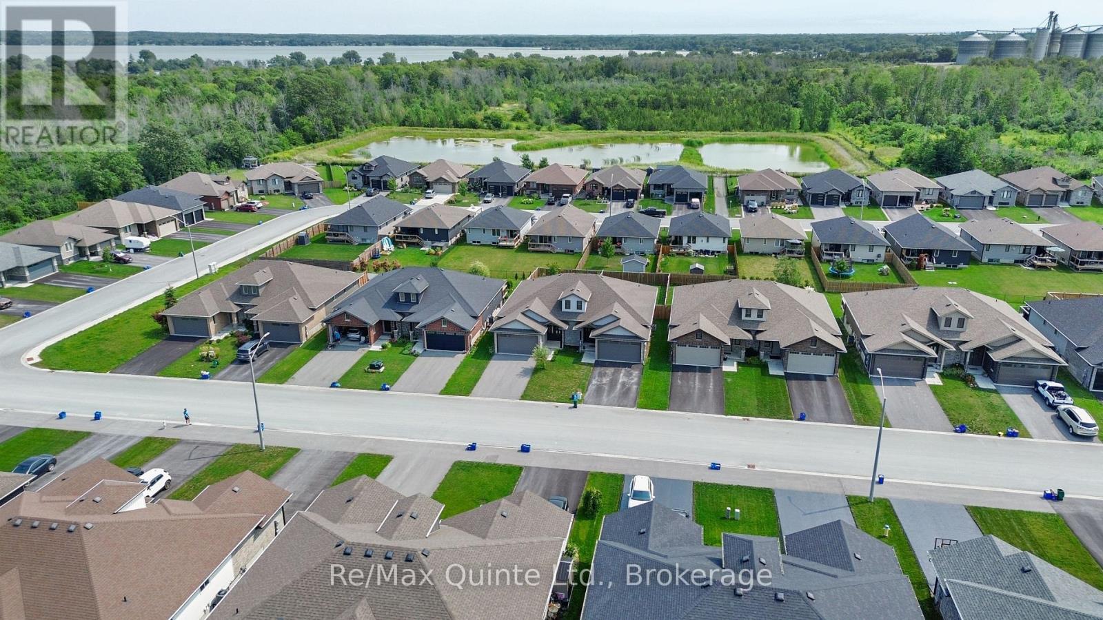 57 HILLSIDE MEADOW DRIVE - 5