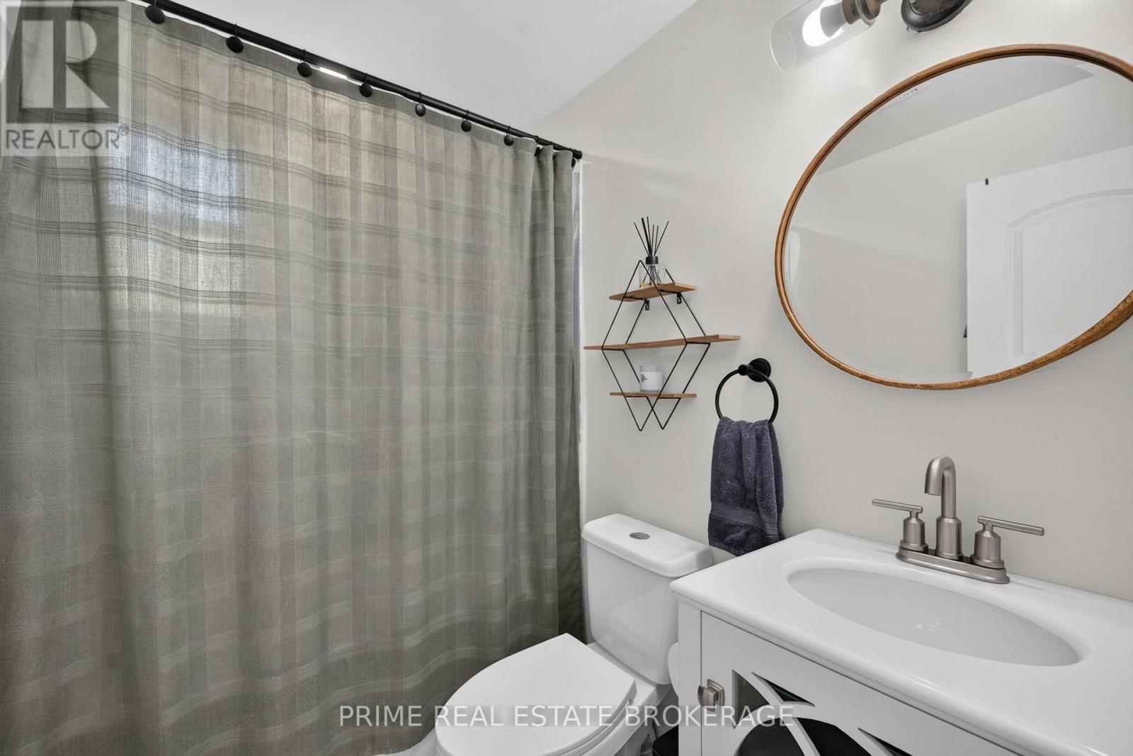 19 GARDEN AVENUE - Image 19