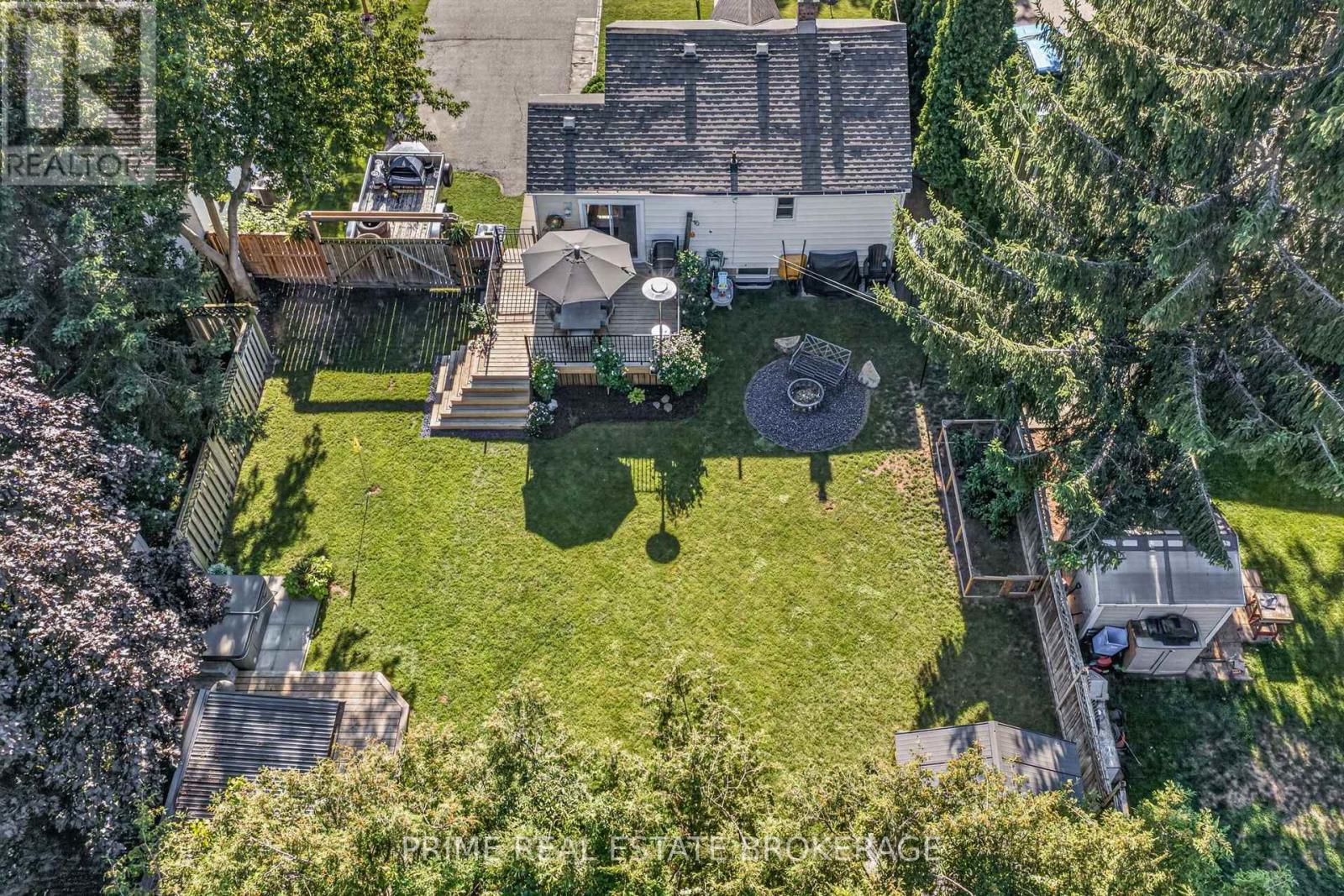 19 GARDEN AVENUE - Image 37