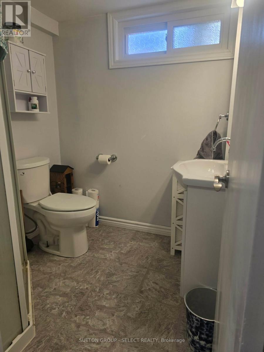 566 CHESTER STREET - Image 13