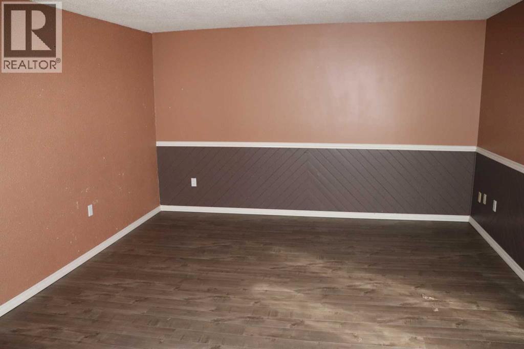 5505 13 Avenue - 10