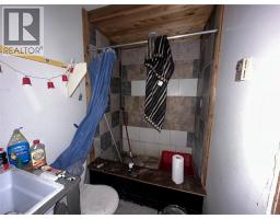 352 Marmot Crescent, Bralorne, BC V0K1P0 Photo 21