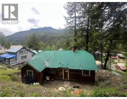 352 Marmot Crescent, Bralorne, BC V0K1P0 Photo 35