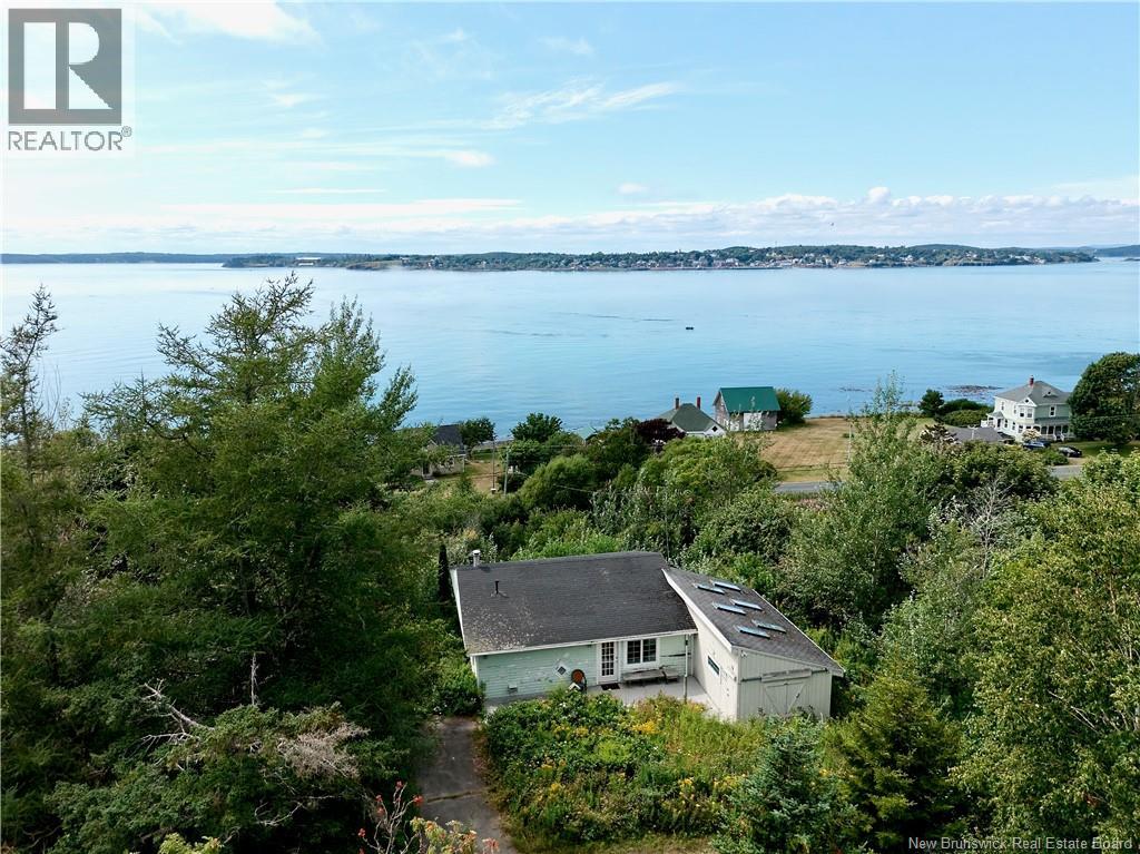 55 Hutchins Road - 3