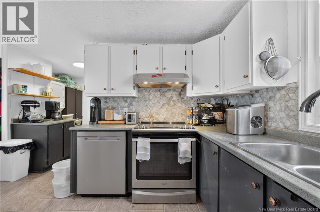 33 Glenview Drive - Image 5