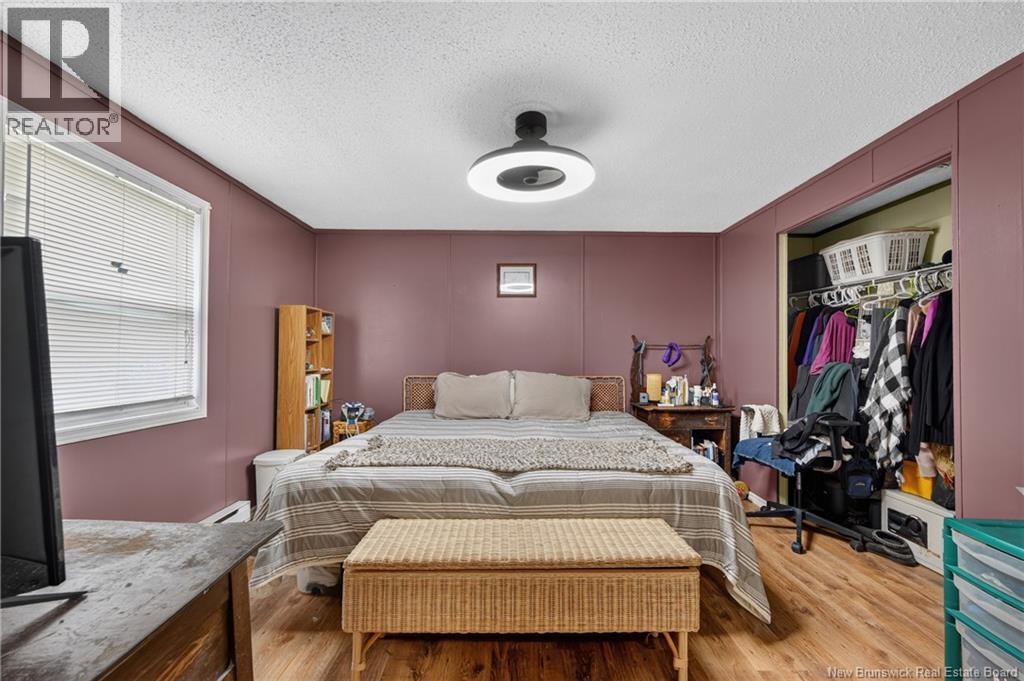 33 Glenview Drive - Image 16