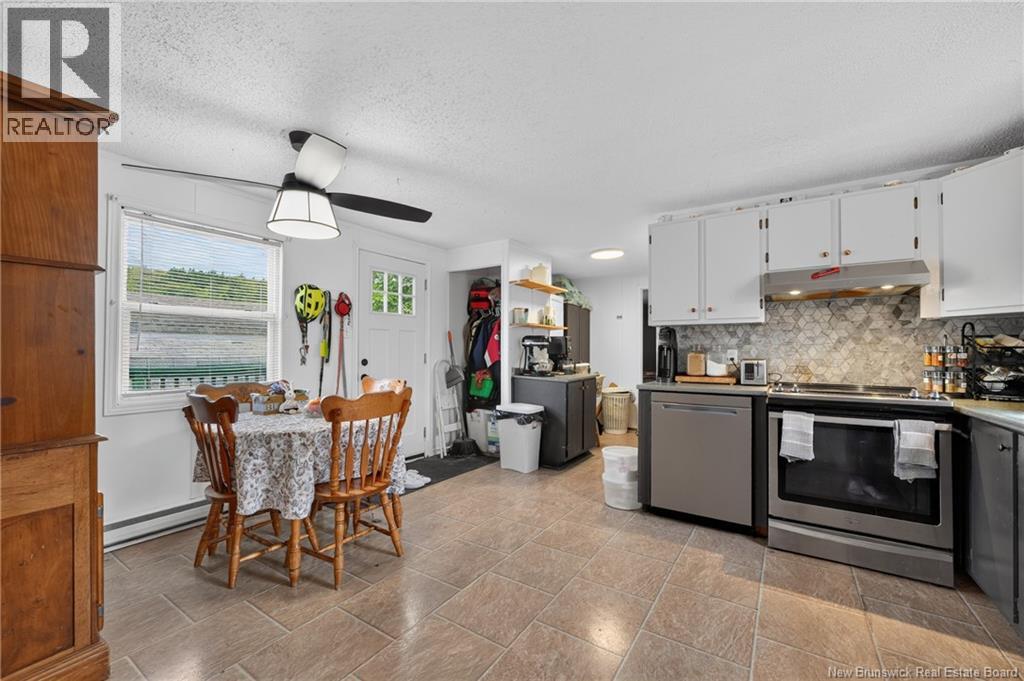 33 Glenview Drive - 3