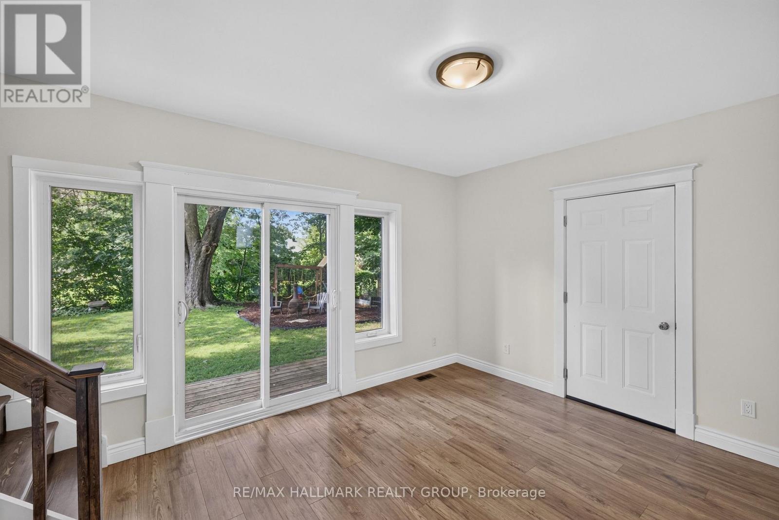 23 VICTORIA AVENUE - 23