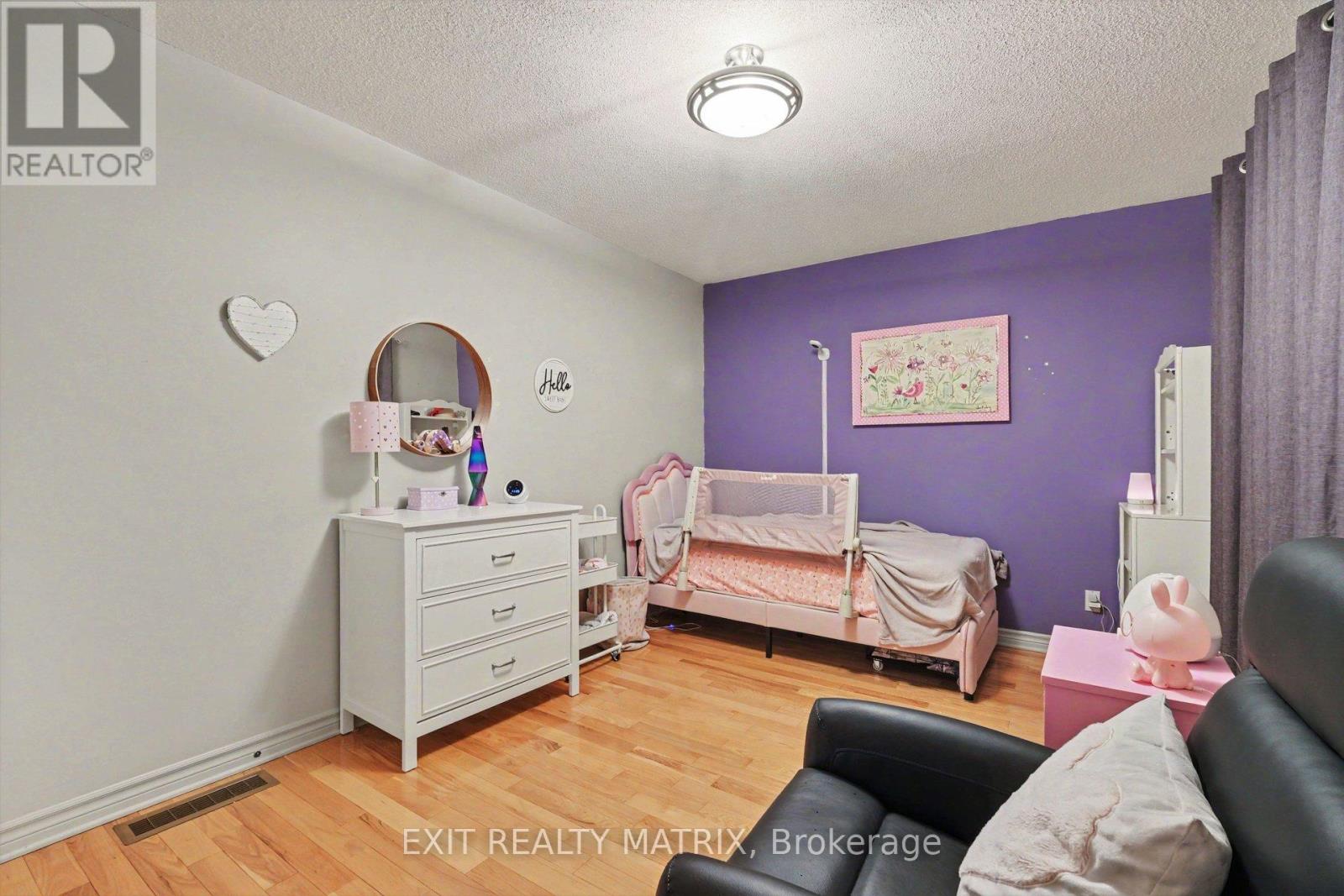 #B 15 BLAIS STREET - Image 21