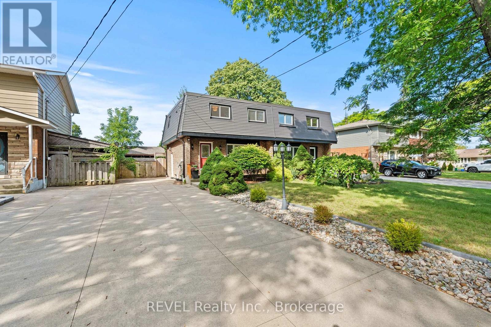 Property for sale at 28 BLACK KNIGHT ROAD