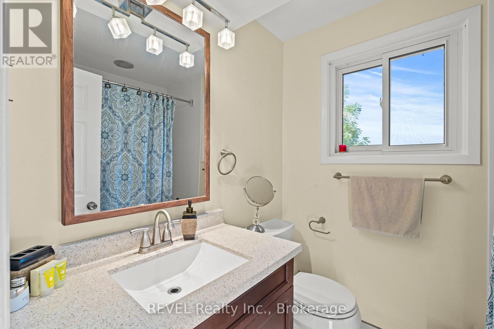 28 BLACK KNIGHT ROAD - Image 23