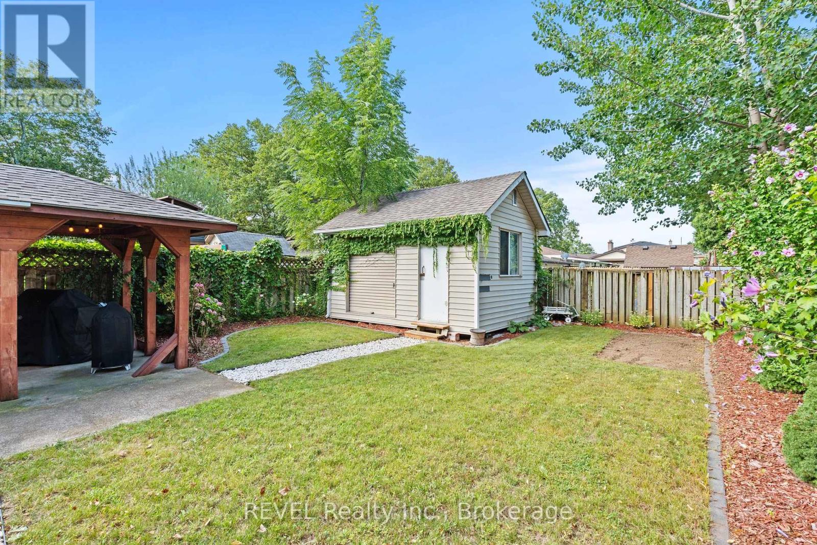 28 BLACK KNIGHT ROAD - Image 39