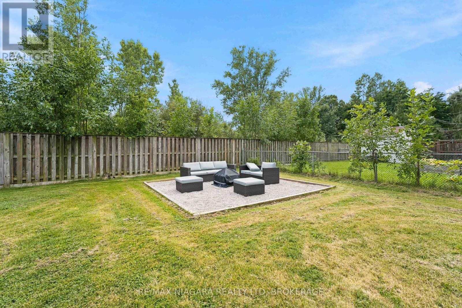 71 SUMBLER ROAD - 37