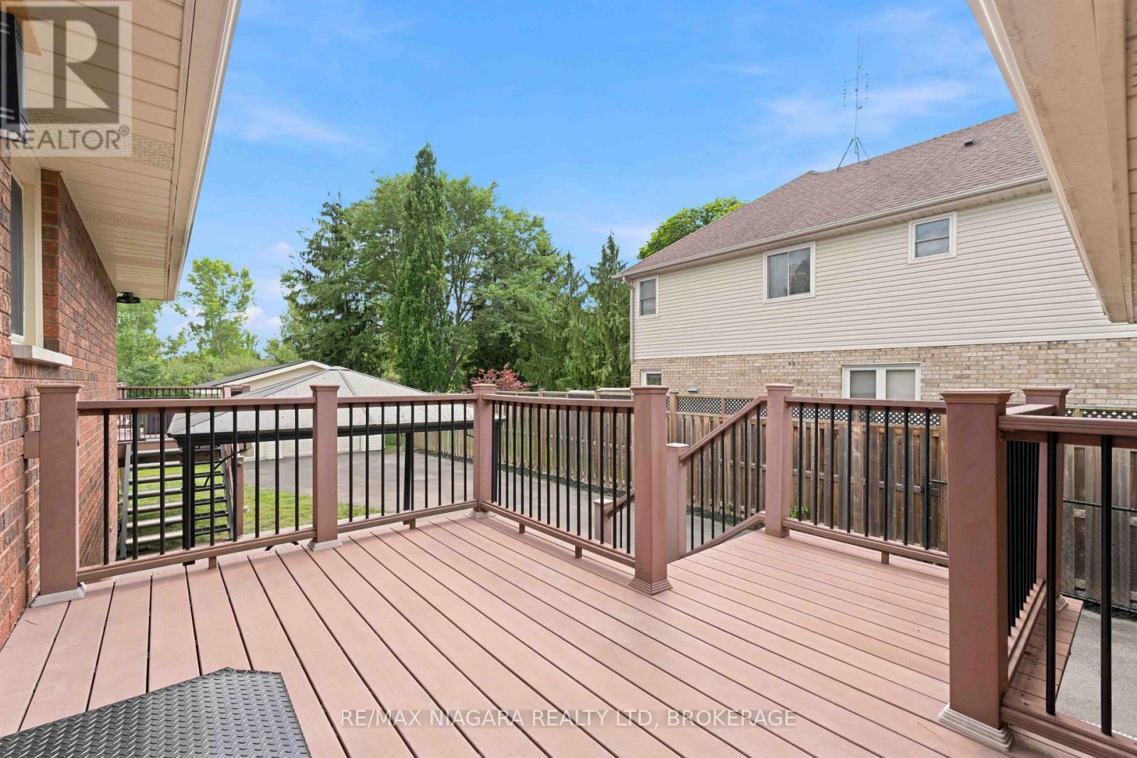 71 SUMBLER ROAD - 44