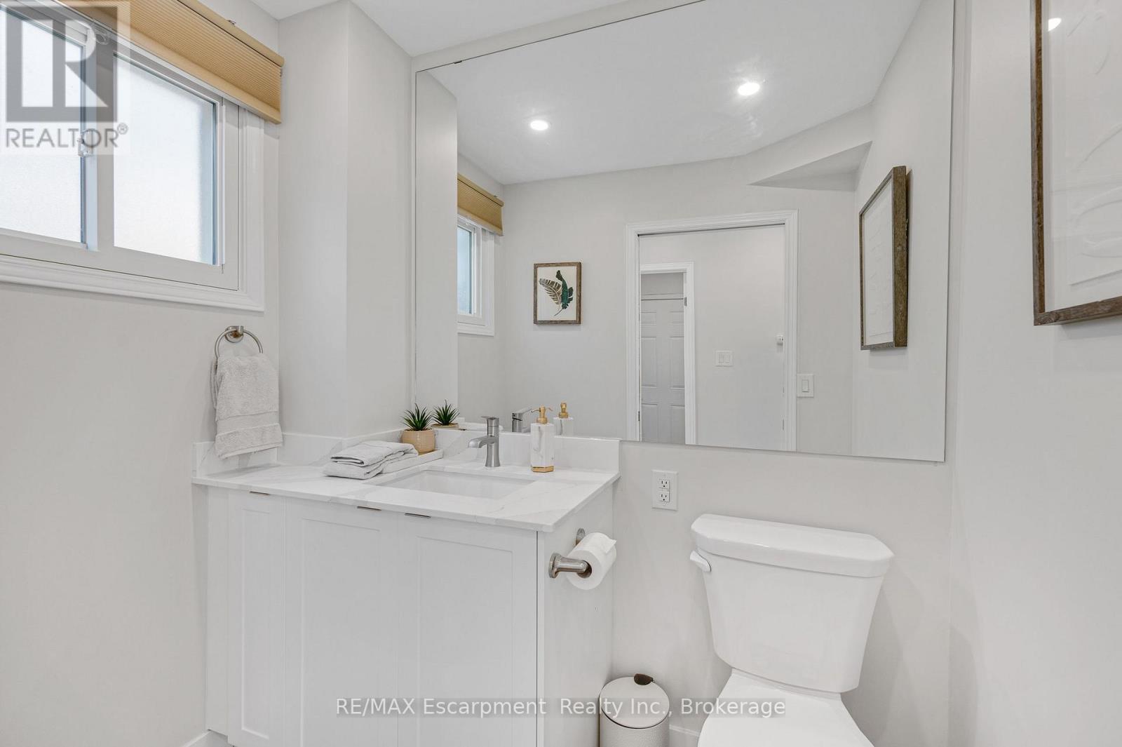 2265 MIDDLESMOOR CRESCENT - 11