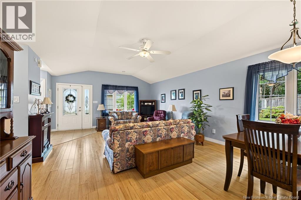 31 Adelie Lane - 13
