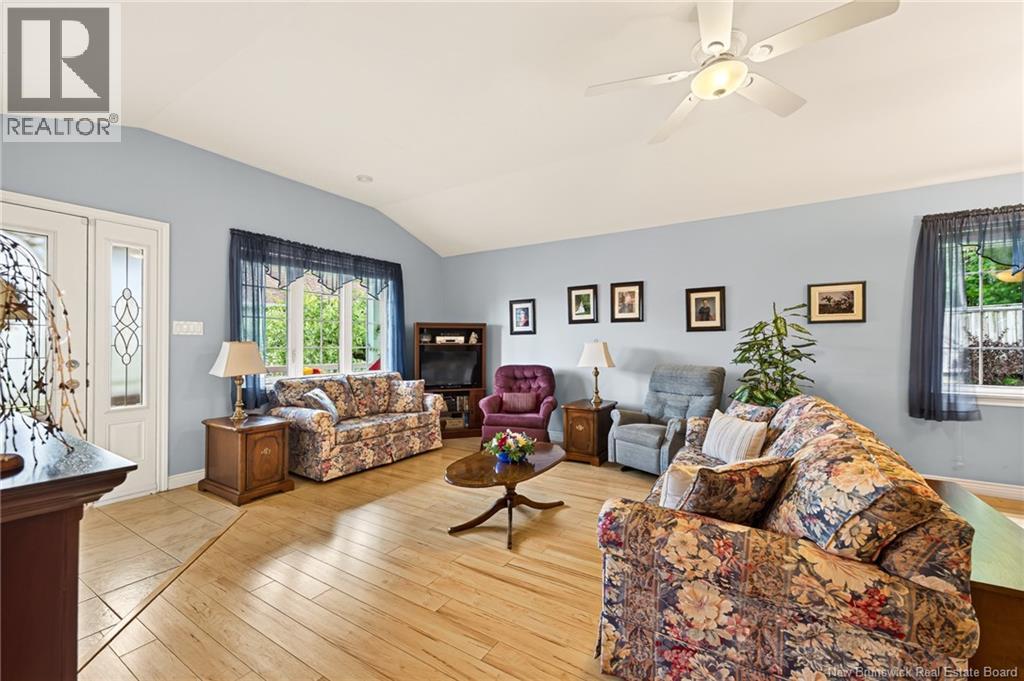 31 Adelie Lane - Image 8
