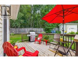 31 Adelie Lane, photo 5