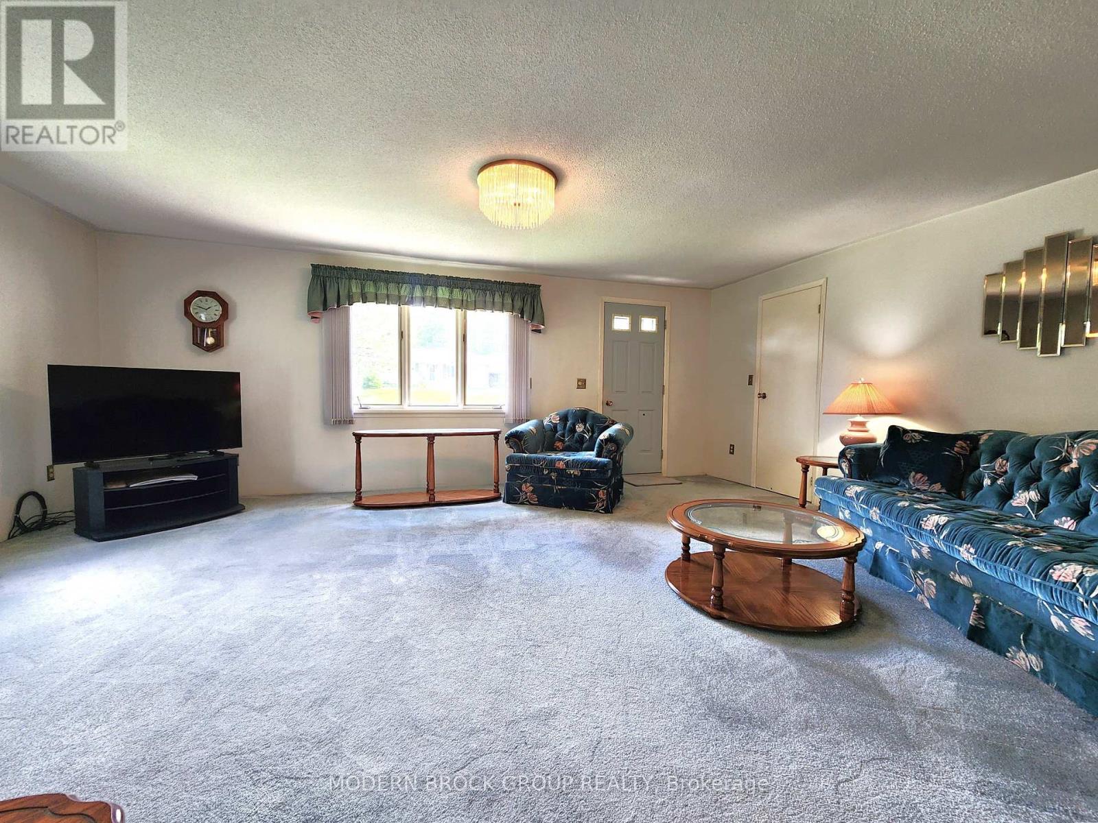 70 VICTORIA ROAD - Image 6