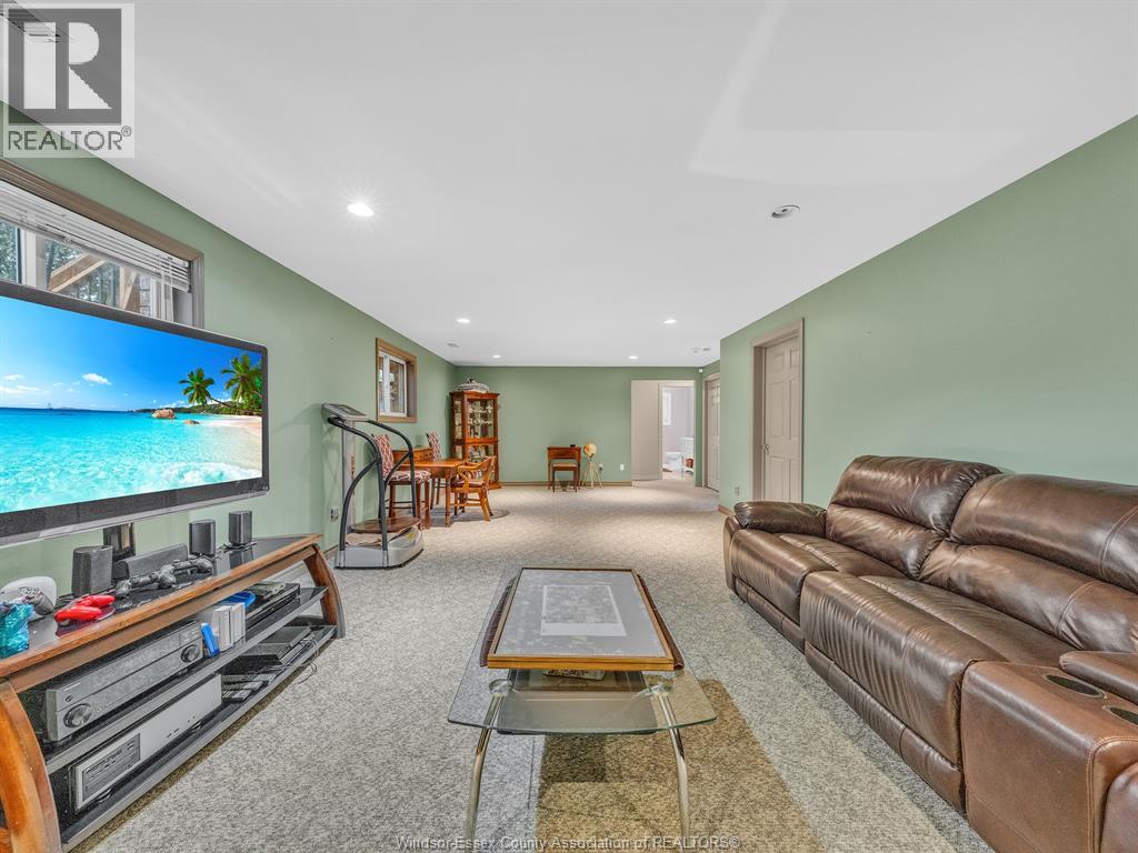 9 Lyle STREET - 30