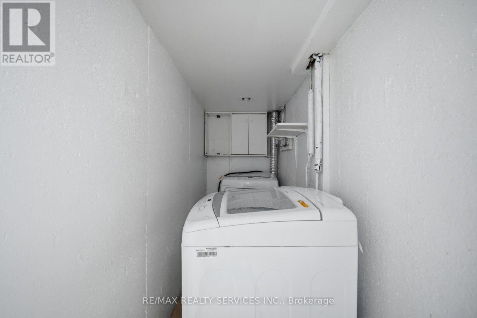 92 TULIP DRIVE - Image 46