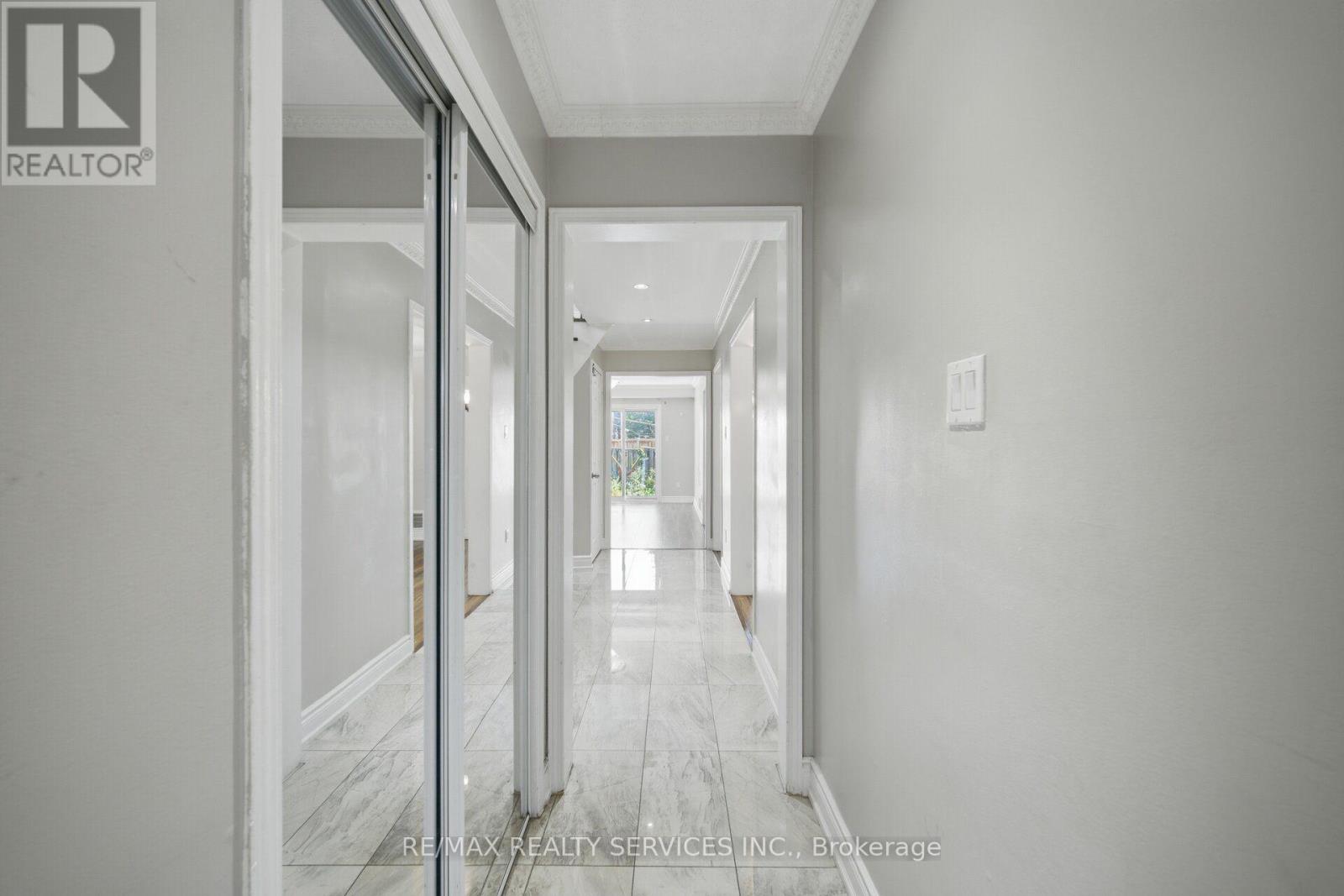 92 TULIP DRIVE - Image 9