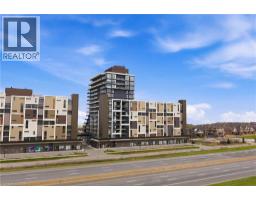 550 NORTH SERVICE Road Unit# 1504