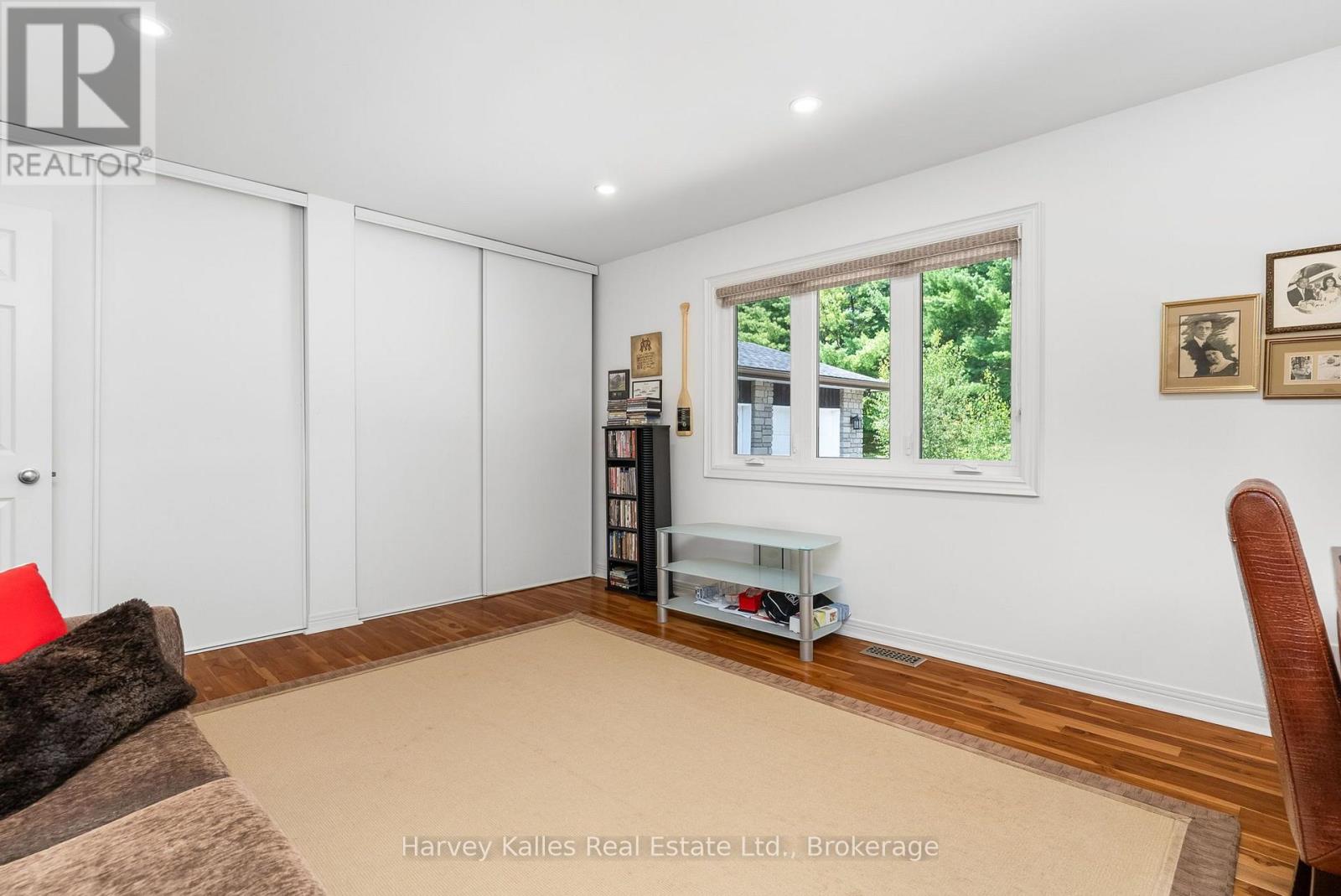 1061 SAWMILL LANE - Image 28