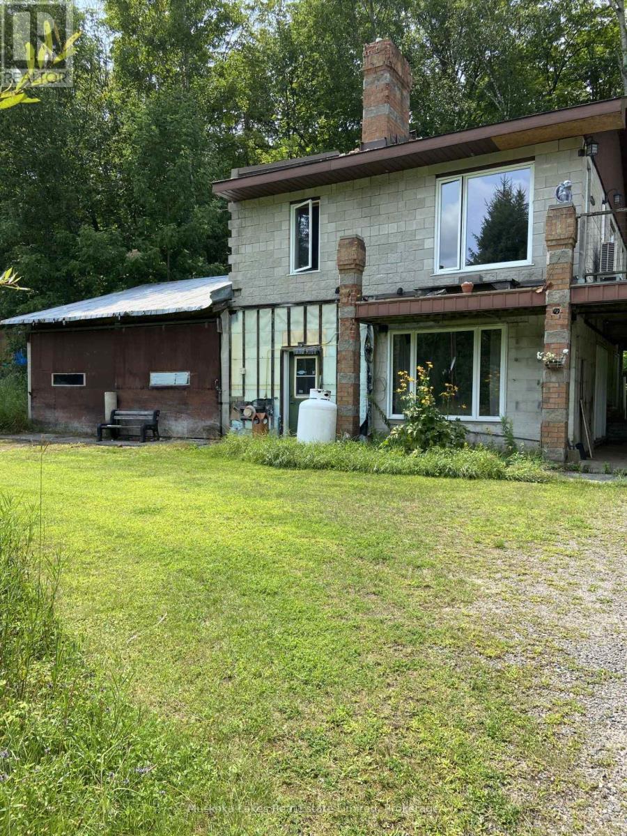 21 FERNDALE ROAD - 3