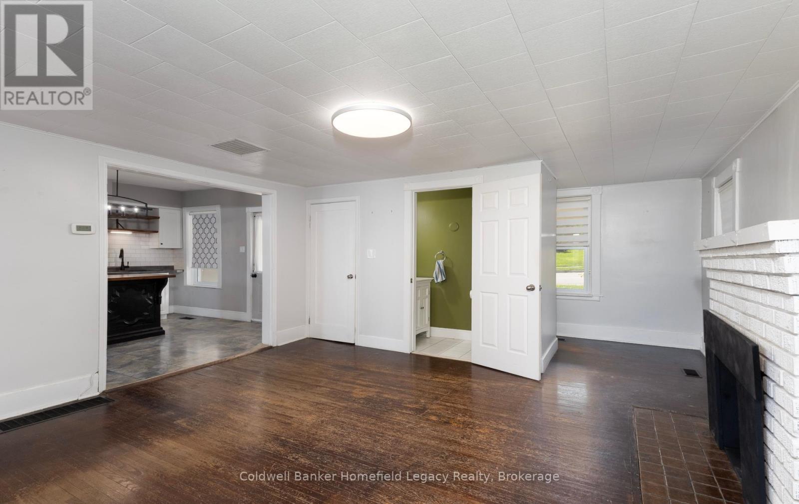 230 CHURCH STREET S - 14