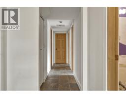 8905 Russet Drive, Vernon, BC V1B2B7 Photo 28