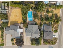 8905 Russet Drive, Vernon, BC V1B2B7 Photo 55