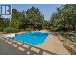 8905 Russet Drive, Vernon, BC V1B2B7 Photo 42