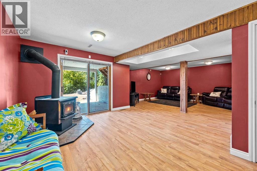 720 Poplar Drive - Image 29