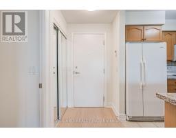 707 - 15 Greenview Avenue, Toronto, ON M2M4M7 Photo 6