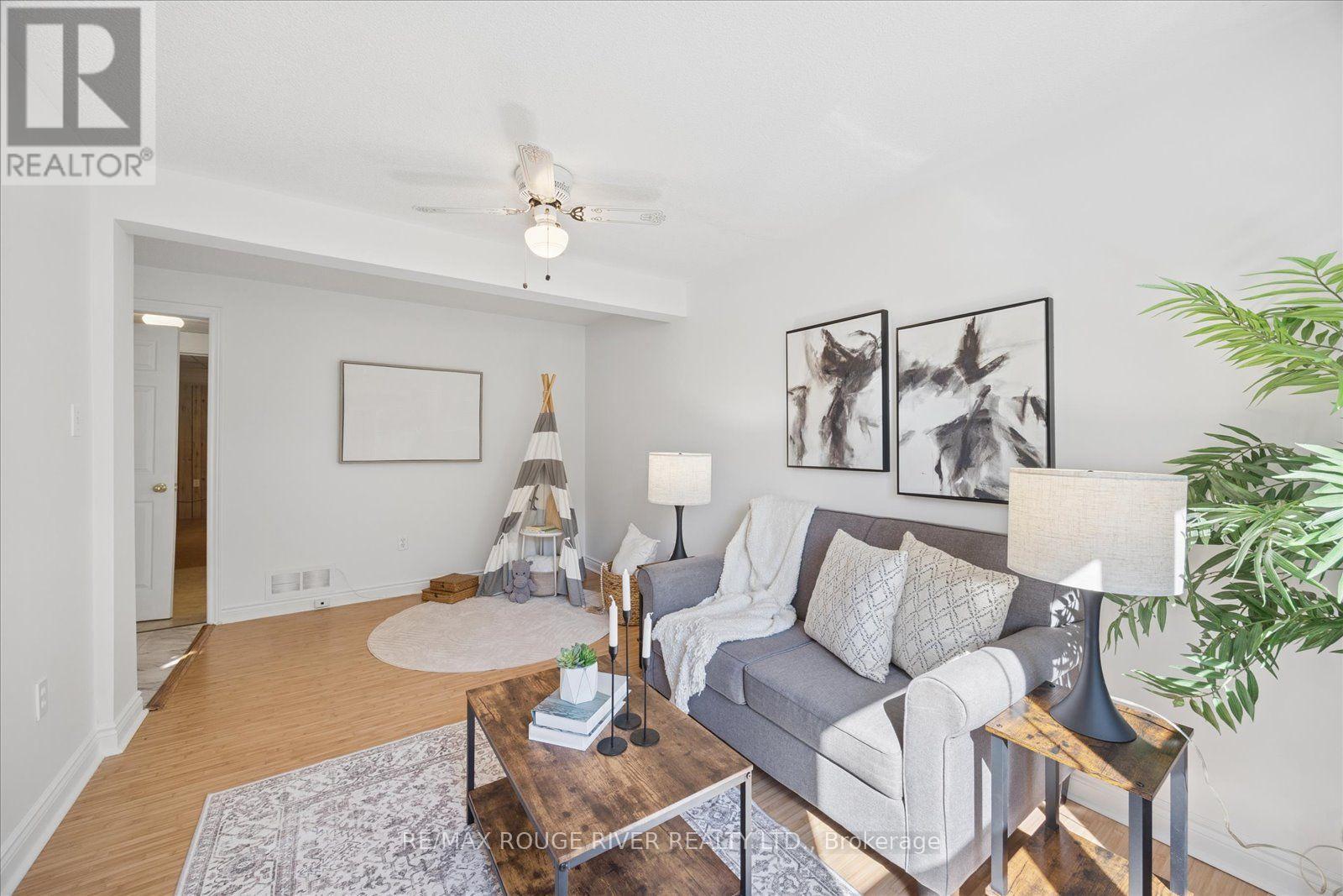 45 MCCRIMMON CRESCENT - Image 24