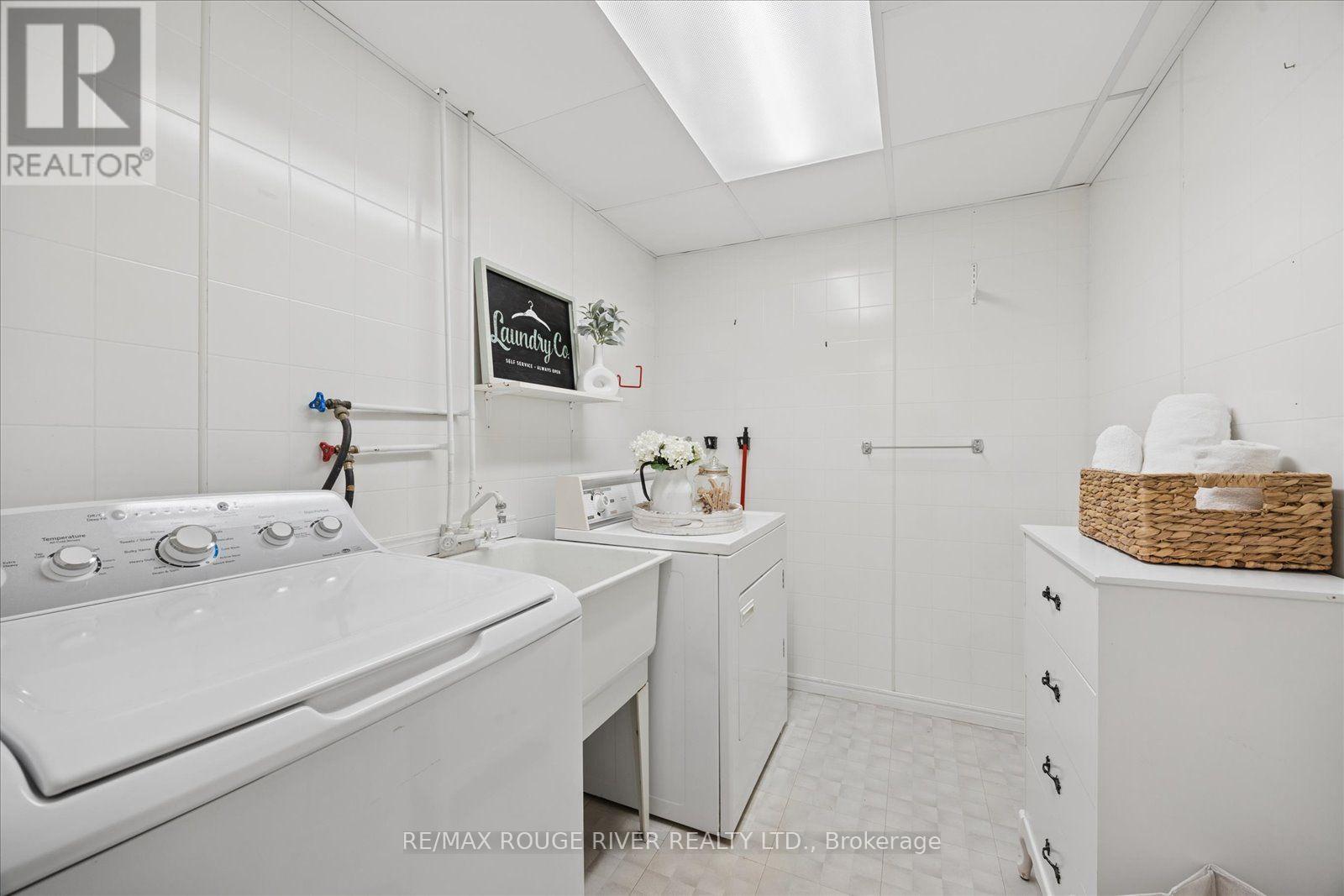 45 MCCRIMMON CRESCENT - Image 26