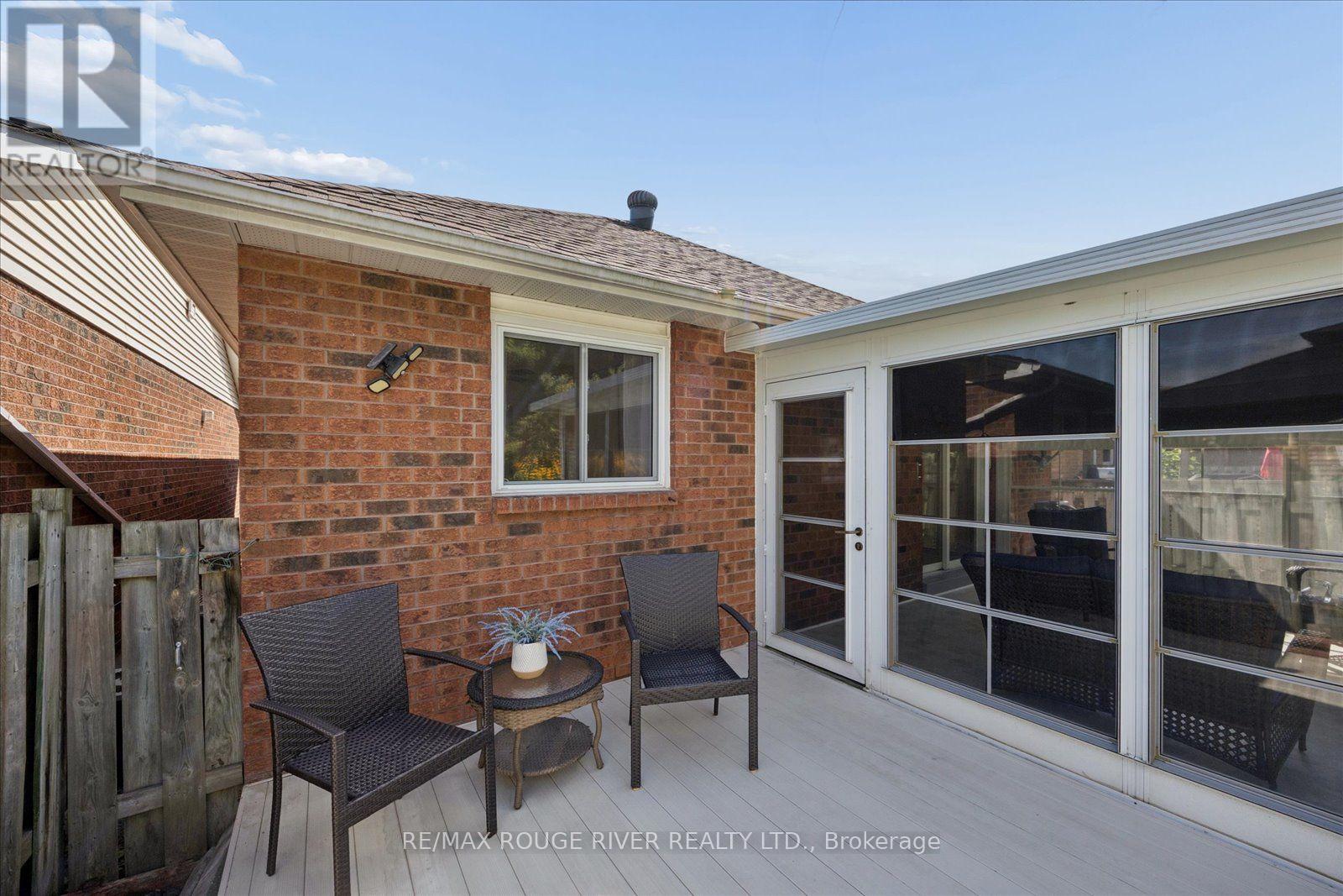 45 MCCRIMMON CRESCENT - Image 30
