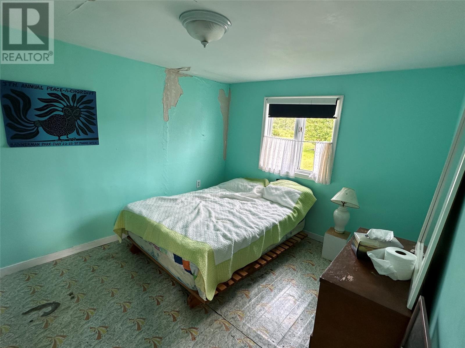 32 Marsh Road - 20