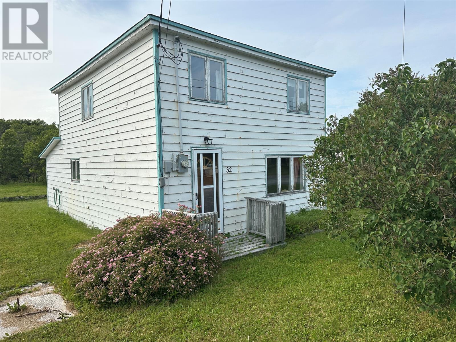 32 Marsh Road - 3