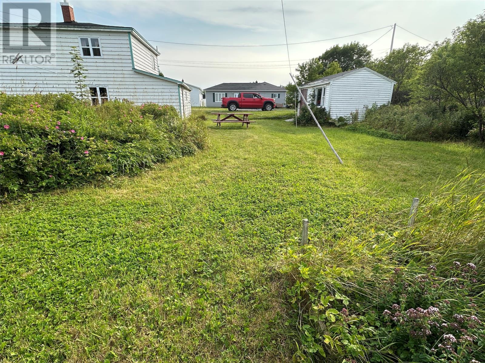 32 Marsh Road - 7
